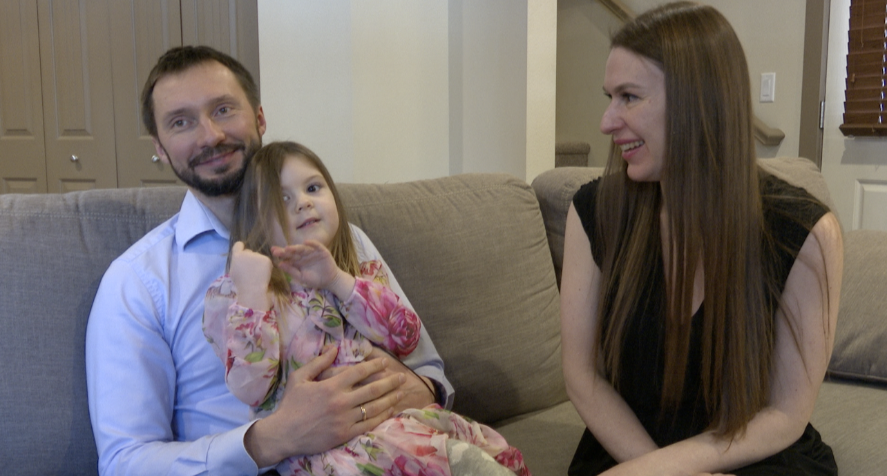 Ukrainian family fleeing war makes new home in Whitefish, shares exciting news - Vimarsana News